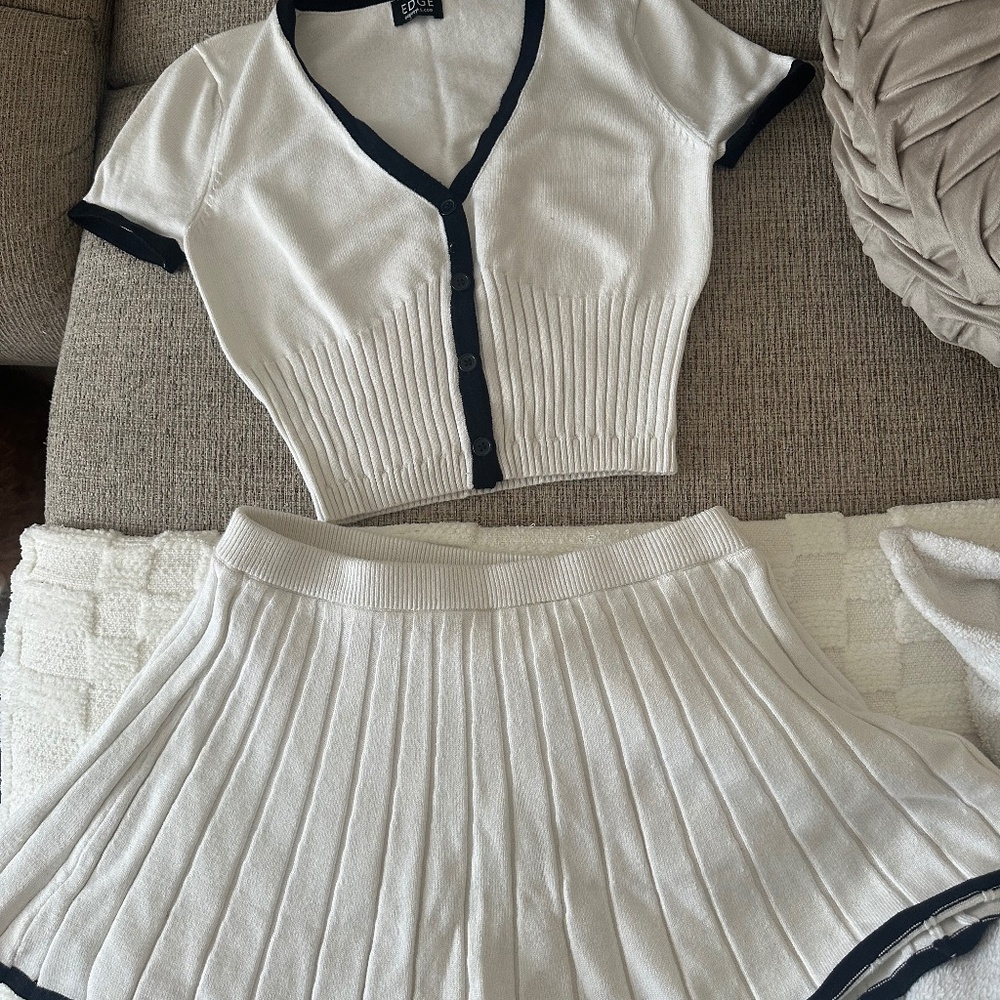 Matching 2 Piece Set